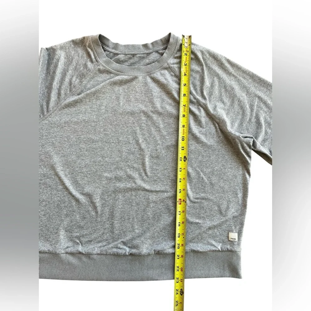 Vuori Gray Women's Top - Picture 6 of 8